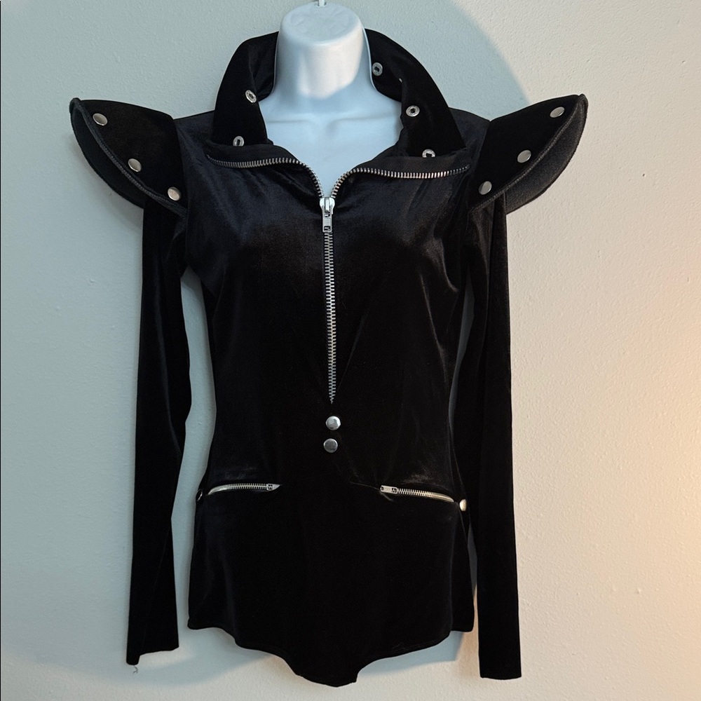 Art Stone Chic Black Velvet Jacket with Metallic Details